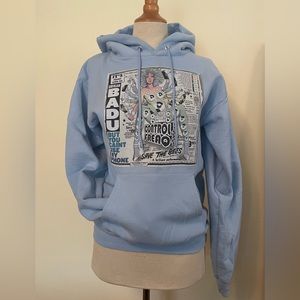 Eeykah Badu 2015 concert tour sweatshirt.